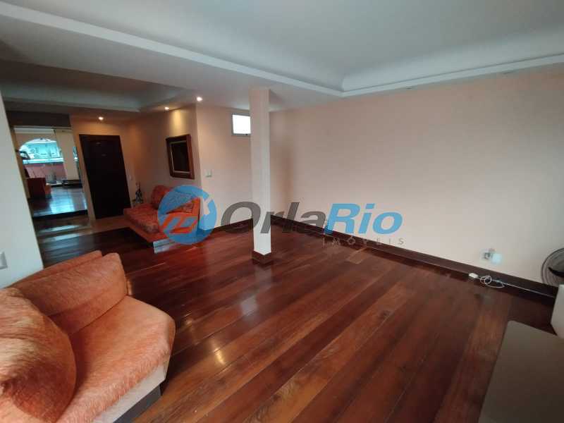 Cobertura à venda com 2 quartos, 65m² - Foto 5