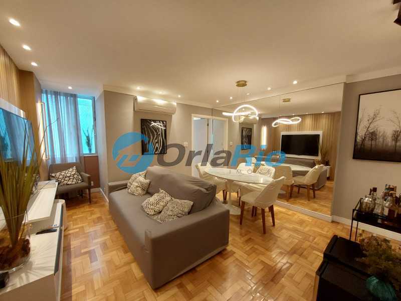 Apartamento à venda com 2 quartos, 66m² - Foto 1