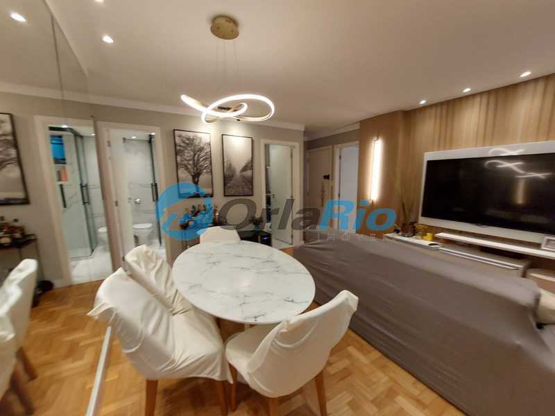 Apartamento à venda com 2 quartos, 66m² - Foto 6