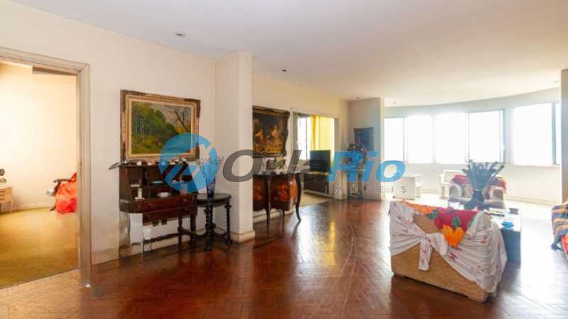 Apartamento à venda com 4 quartos, 199m² - Foto 3