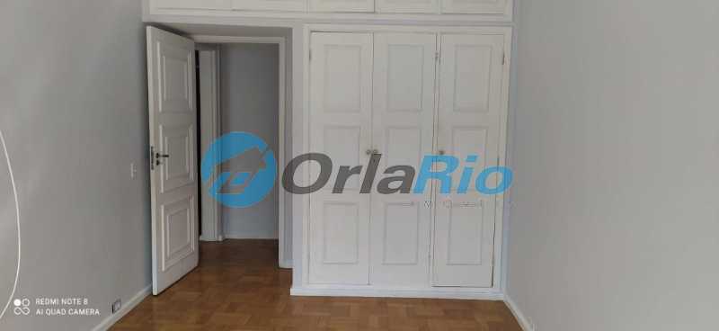 Apartamento à venda com 4 quartos, 209m² - Foto 8