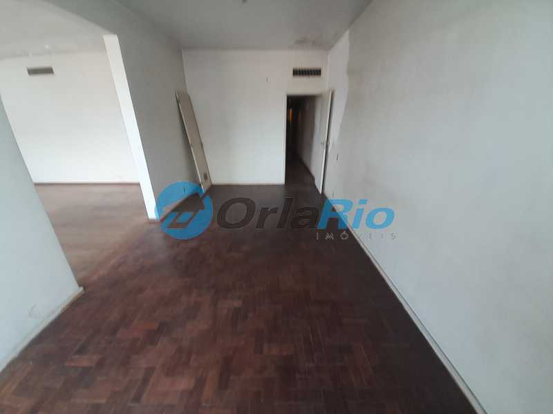 Apartamento à venda com 4 quartos, 234m² - Foto 7