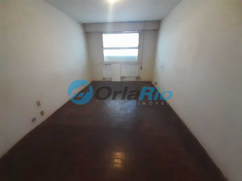 Apartamento à venda com 4 quartos, 234m² - Foto 17