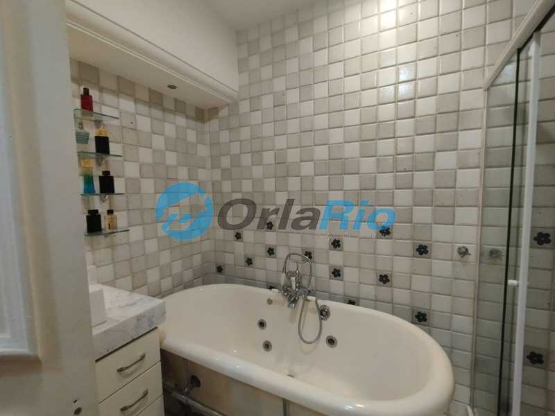 Apartamento à venda com 3 quartos, 190m² - Foto 13