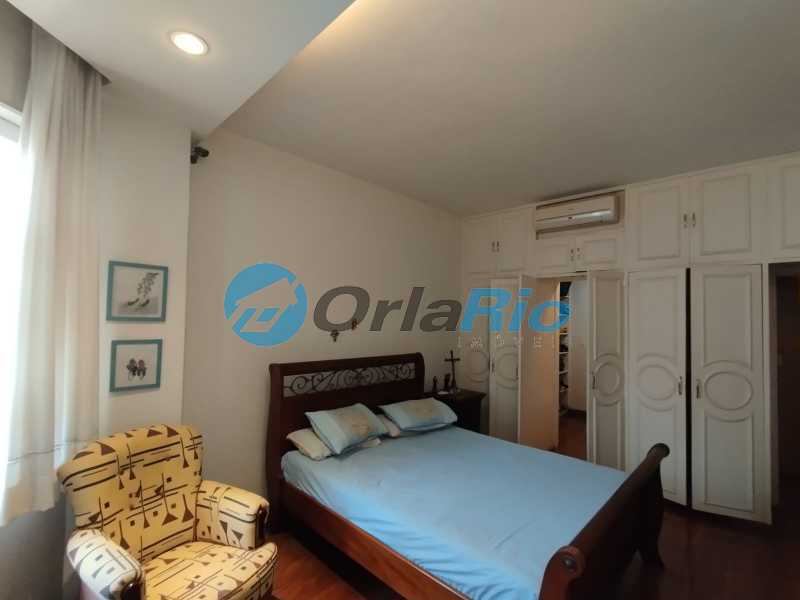 Apartamento à venda com 3 quartos, 190m² - Foto 11