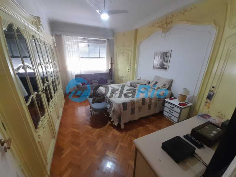 Apartamento à venda com 4 quartos, 230m² - Foto 9