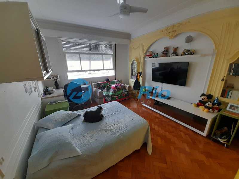 Apartamento à venda com 4 quartos, 230m² - Foto 11