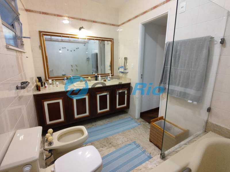 Apartamento à venda com 4 quartos, 165m² - Foto 12