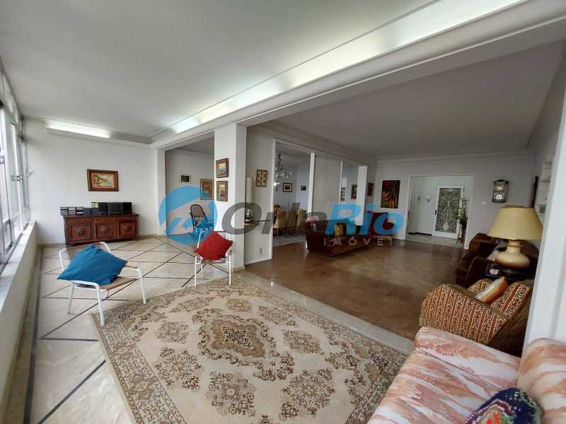 Apartamento à venda com 3 quartos, 290m² - Foto 3