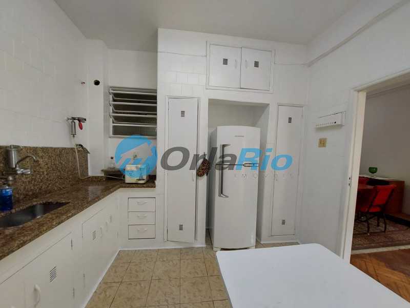 Apartamento à venda com 3 quartos, 290m² - Foto 22