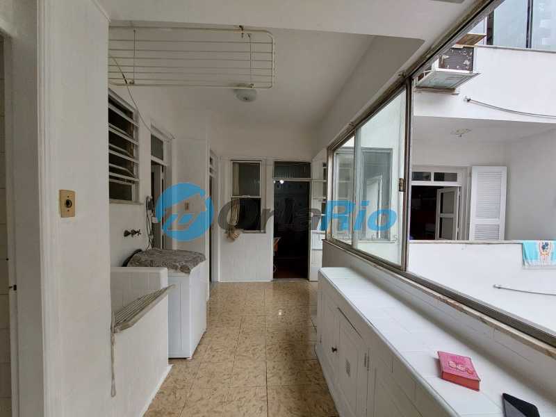 Apartamento à venda com 3 quartos, 290m² - Foto 25