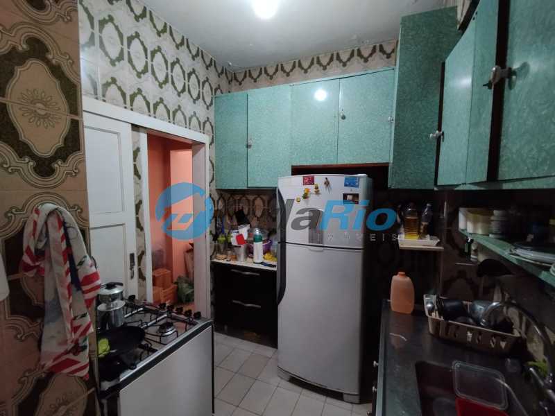 Apartamento à venda com 3 quartos, 98m² - Foto 16