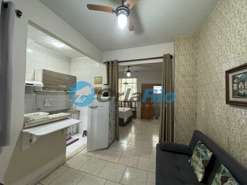 Apartamento à venda com 1 quarto, 36m² - Foto 2