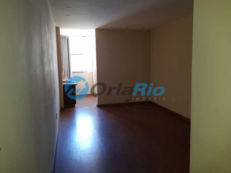 Apartamento à venda com 2 quartos, 63m² - Foto 2