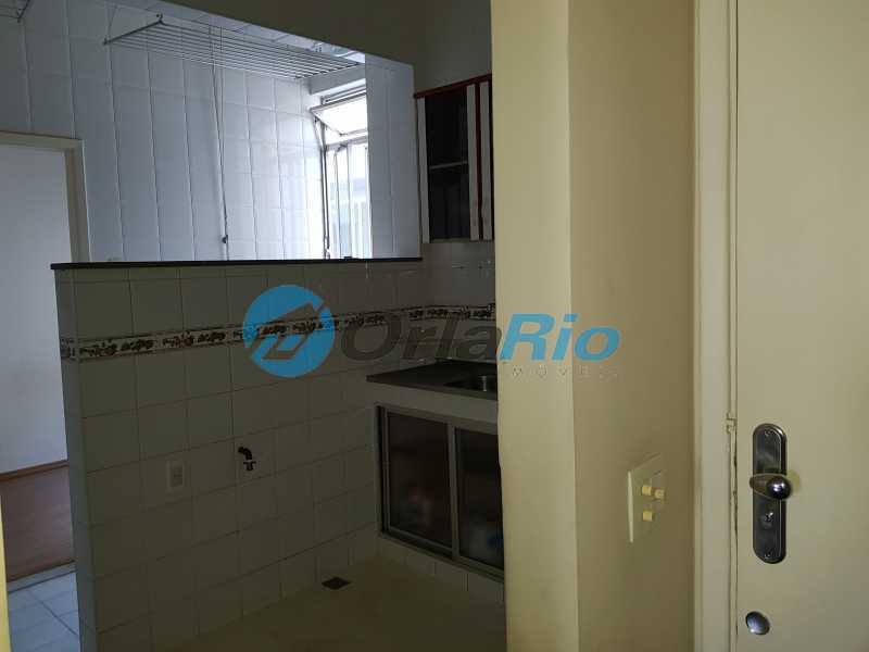 Apartamento à venda com 2 quartos, 63m² - Foto 18