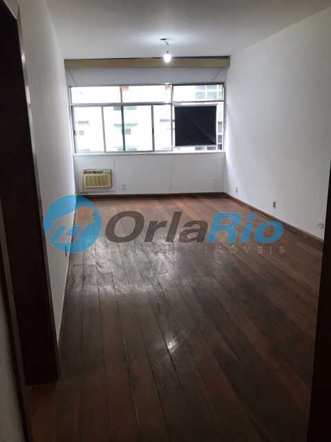 Apartamento à venda com 3 quartos, 101m² - Foto 2