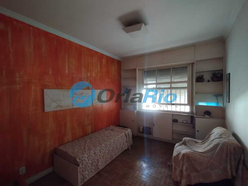 Apartamento à venda com 3 quartos, 200m² - Foto 8