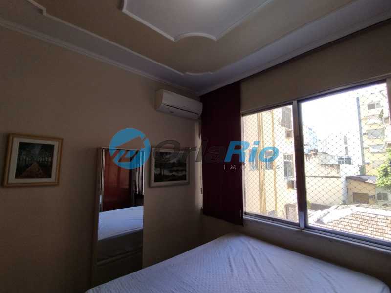 Apartamento à venda com 2 quartos, 66m² - Foto 14