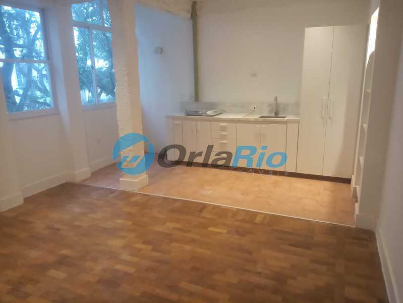 Apartamento à venda com 2 quartos, 69m² - Foto 1