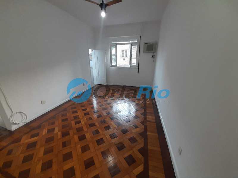 Apartamento à venda com 3 quartos, 75m² - Foto 1