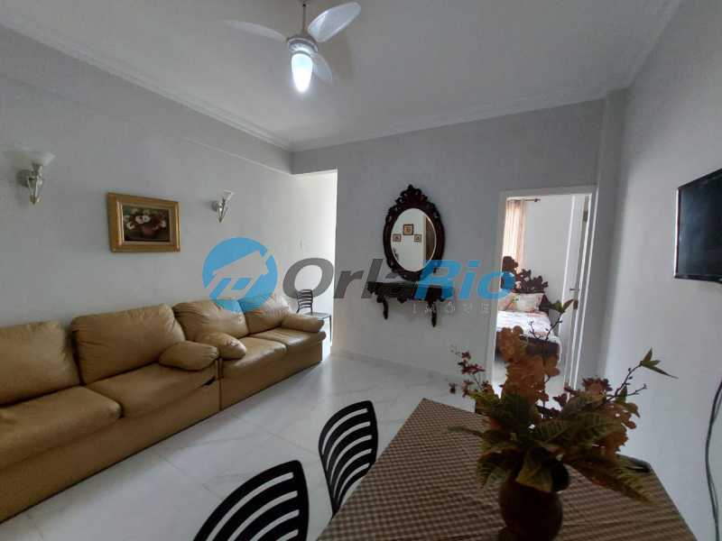 Apartamento à venda com 1 quarto, 45m² - Foto 2