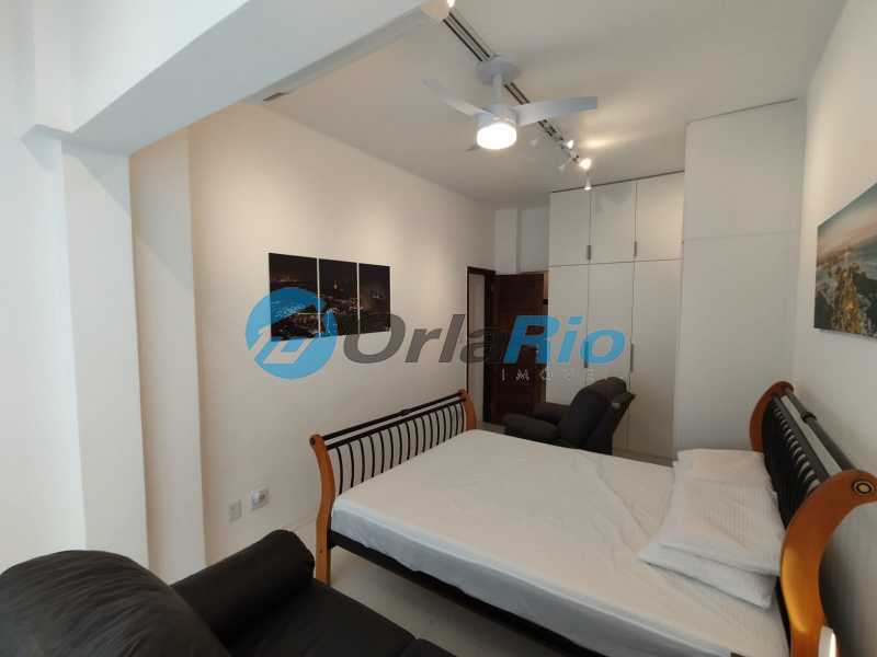 Apartamento à venda com 2 quartos, 93m² - Foto 9