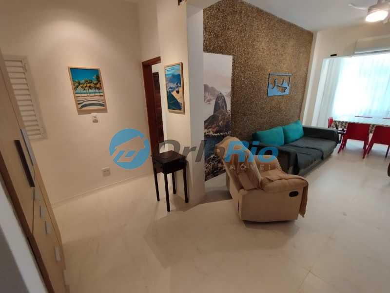 Apartamento à venda com 2 quartos, 93m² - Foto 4