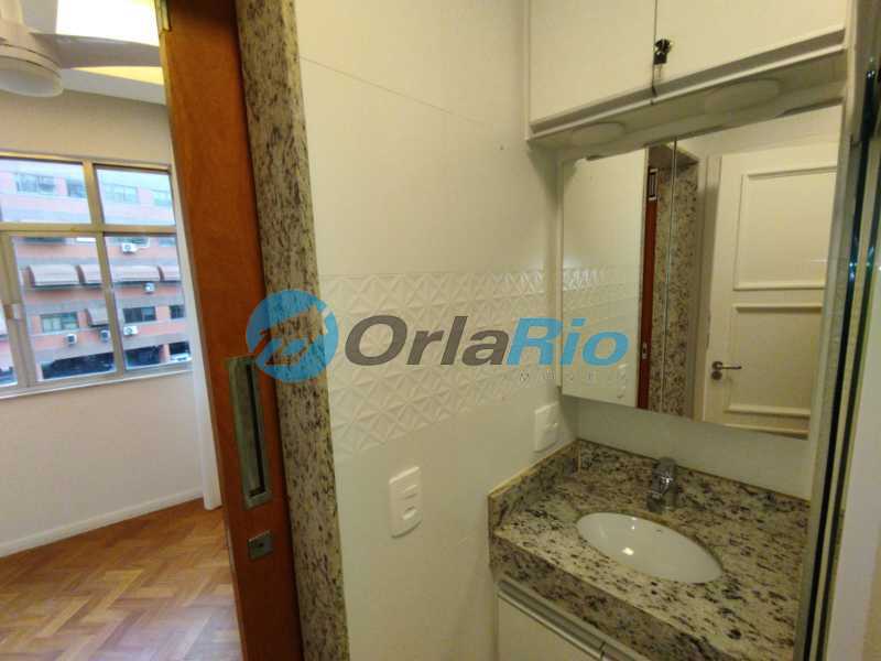 Apartamento à venda com 2 quartos, 67m² - Foto 7