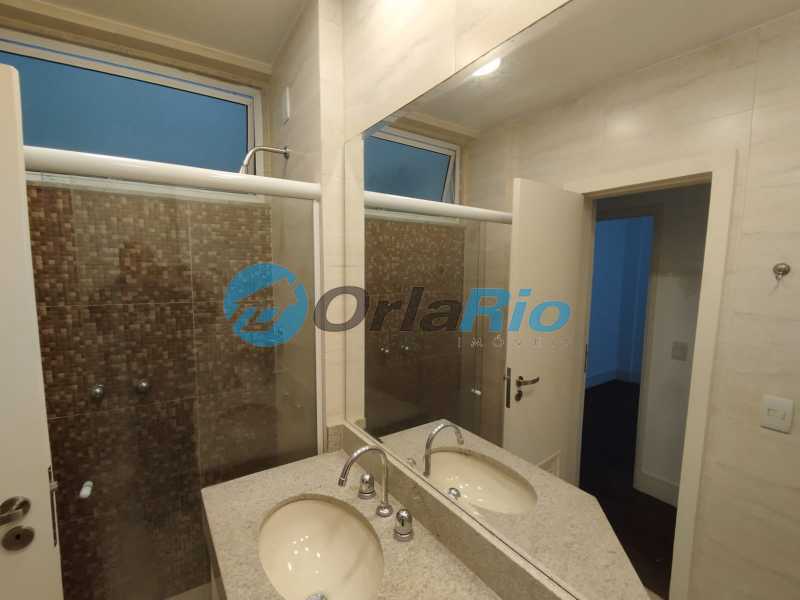 Apartamento à venda com 3 quartos, 150m² - Foto 14