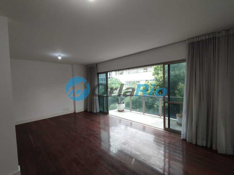 Apartamento à venda com 3 quartos, 150m² - Foto 4