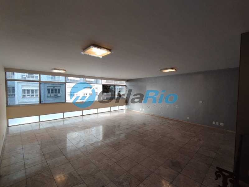 Apartamento à venda com 3 quartos, 280m² - Foto 2