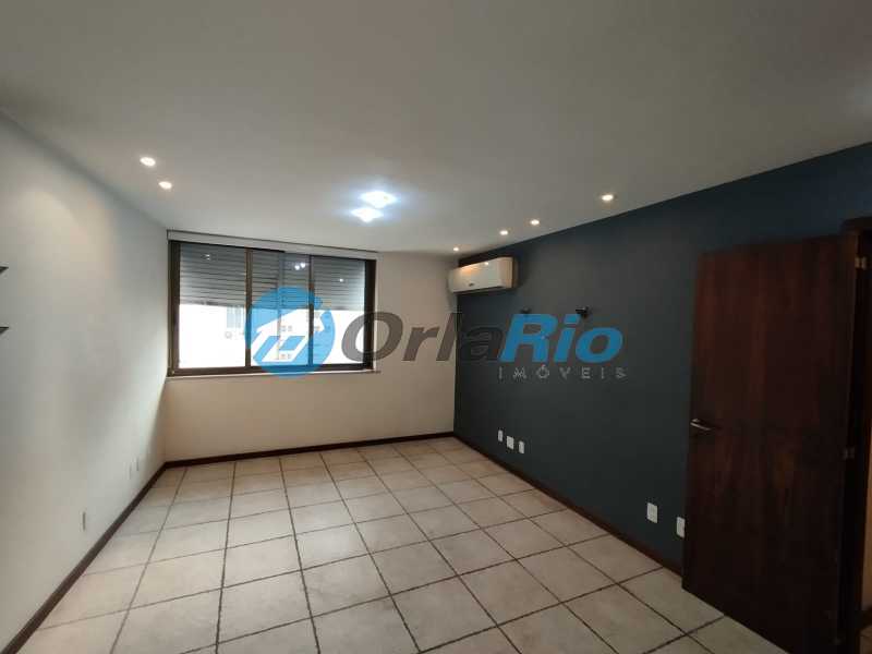 Apartamento à venda com 3 quartos, 280m² - Foto 17