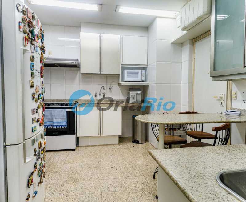 Apartamento à venda com 3 quartos, 300m² - Foto 27