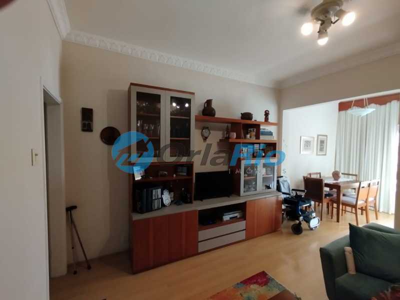 Apartamento à venda com 3 quartos, 108m² - Foto 2