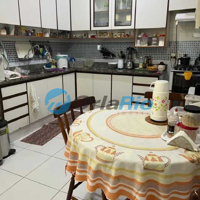 Apartamento à venda com 3 quartos, 146m² - Foto 17