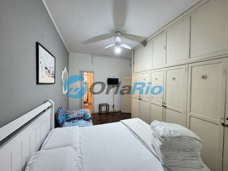 Apartamento à venda com 4 quartos, 165m² - Foto 15