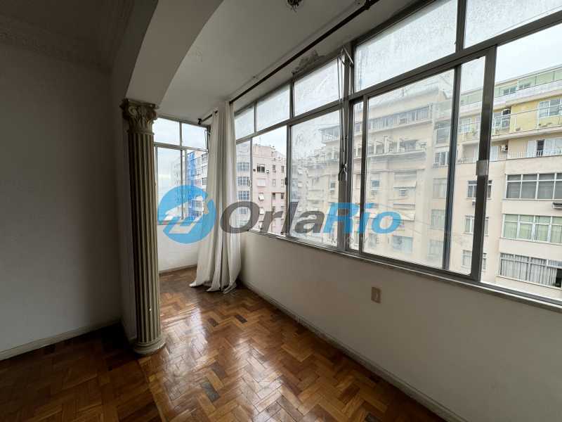 Apartamento à venda com 4 quartos, 165m² - Foto 9