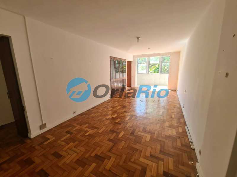 Apartamento à venda com 3 quartos, 118m² - Foto 1