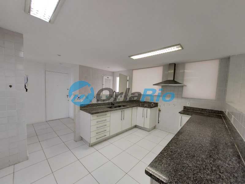 Apartamento à venda com 3 quartos, 341m² - Foto 24