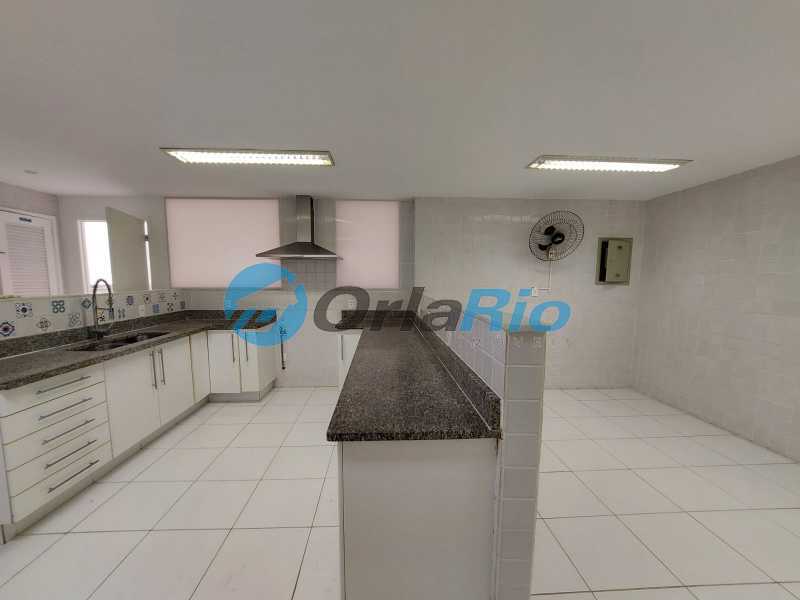 Apartamento à venda com 3 quartos, 341m² - Foto 26