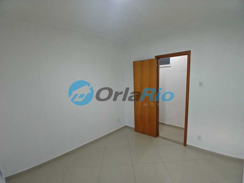 Apartamento para alugar com 2 quartos, 70m² - Foto 17