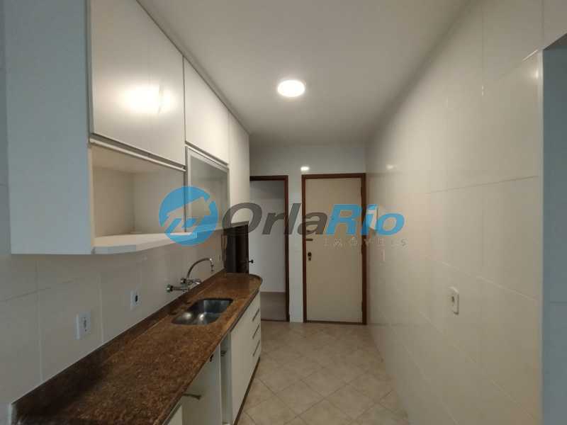 Apartamento à venda com 3 quartos, 85m² - Foto 23