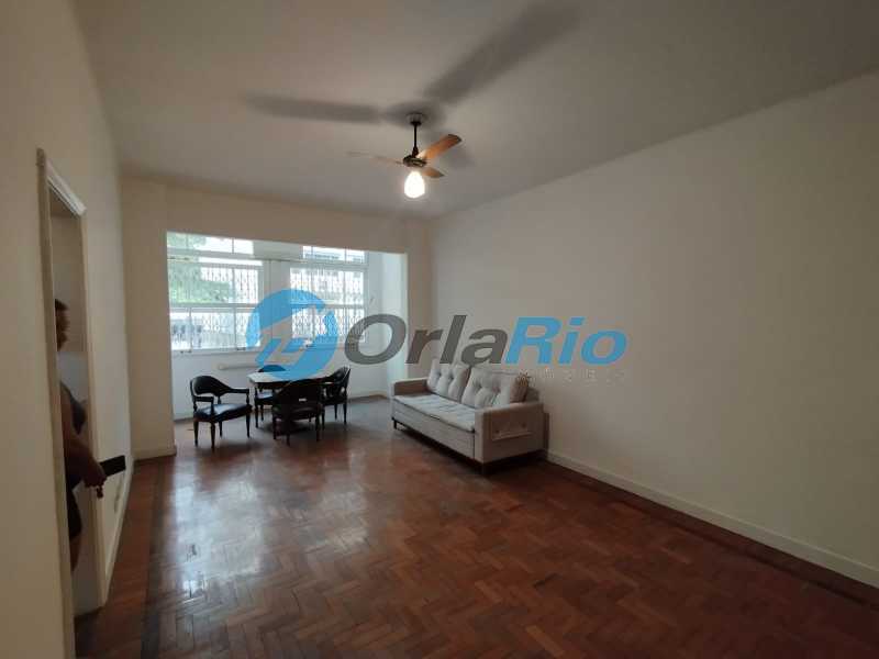 Apartamento à venda com 3 quartos, 120m² - Foto 2