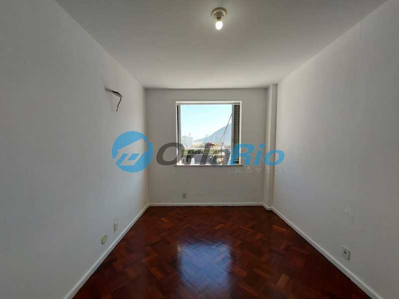 Apartamento à venda com 2 quartos, 67m² - Foto 12