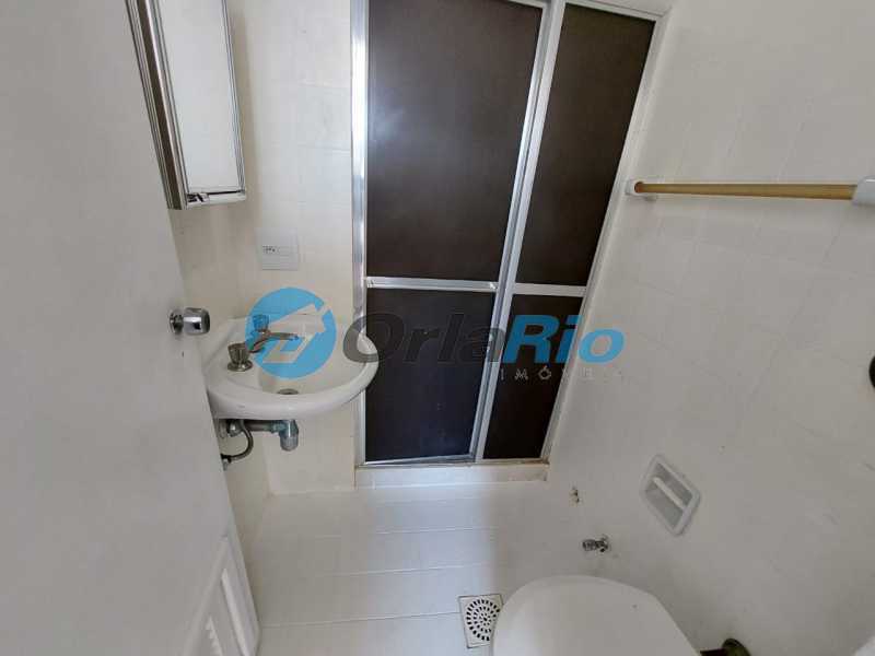 Apartamento à venda com 2 quartos, 67m² - Foto 17