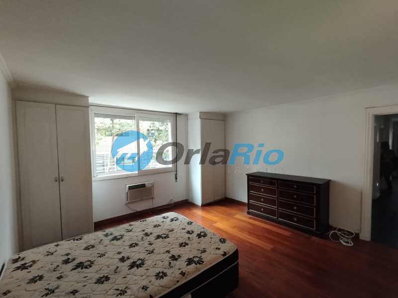 Apartamento à venda com 3 quartos, 330m² - Foto 19