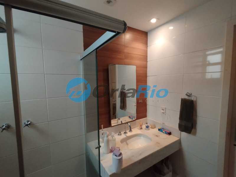 Apartamento à venda com 2 quartos, 70m² - Foto 10