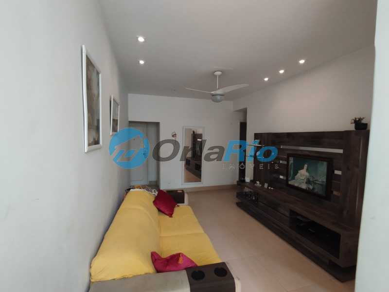 Apartamento à venda com 2 quartos, 70m² - Foto 4