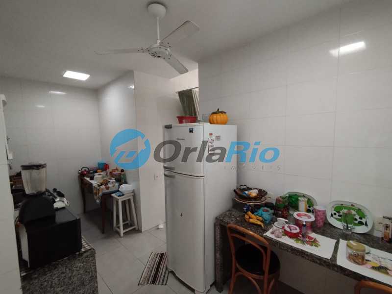 Apartamento à venda com 2 quartos, 70m² - Foto 20