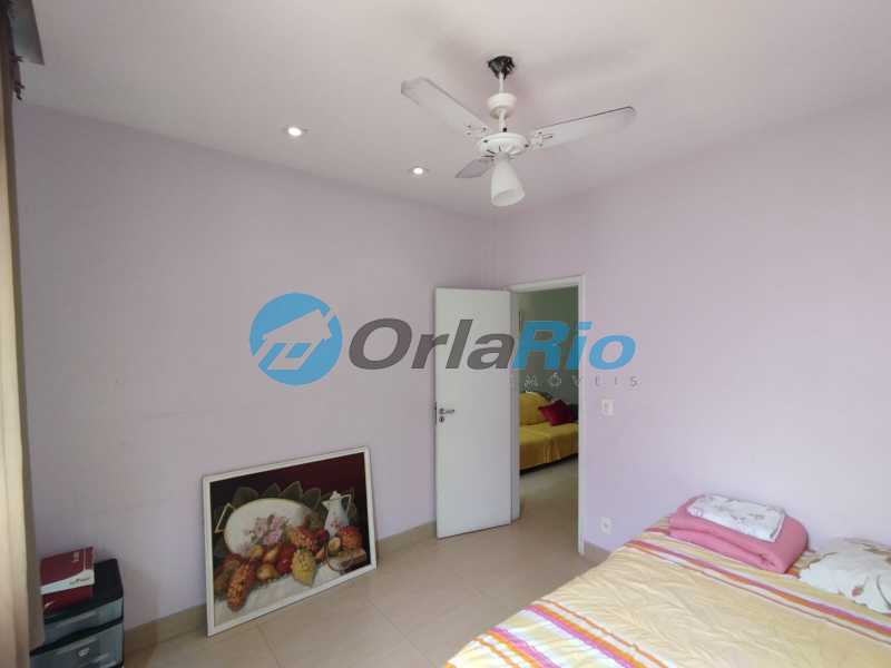 Apartamento à venda com 2 quartos, 70m² - Foto 12